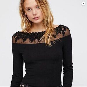 FREE PEOPLE Admire Me Lace Off Shoulder Top NWOT